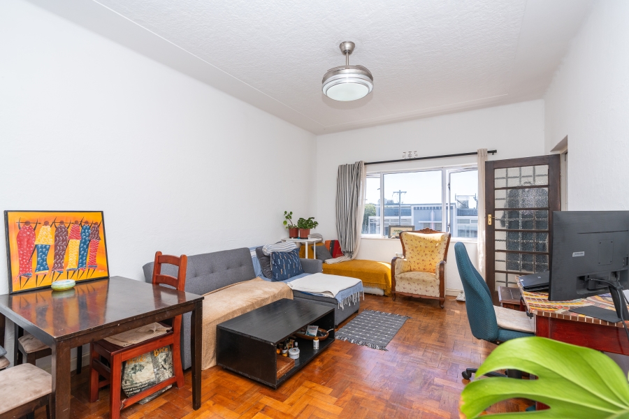 2 Bedroom Property for Sale in Vredehoek Western Cape